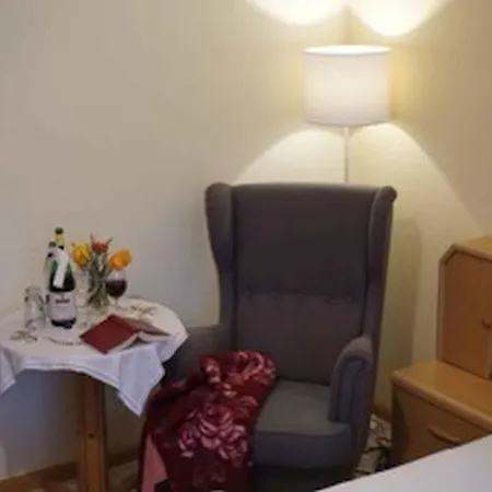 Vendégház Landgasthaus Zum Engel 3*